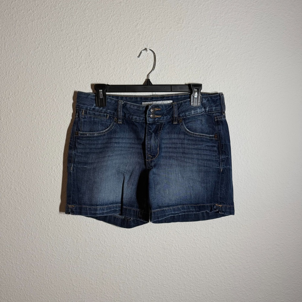 Old Navy Boyfriend Shorts Womens 33x14 Blue Denim Everyday Wear Classic Outdoor
